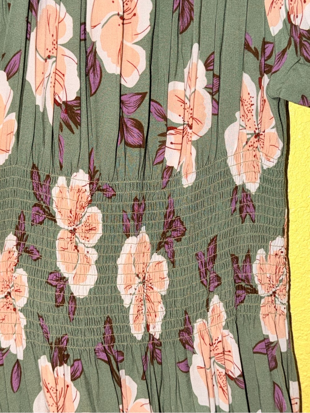 Olive Green Floral Maxi Dress with Puff Sleeves - Picture 9 of 11